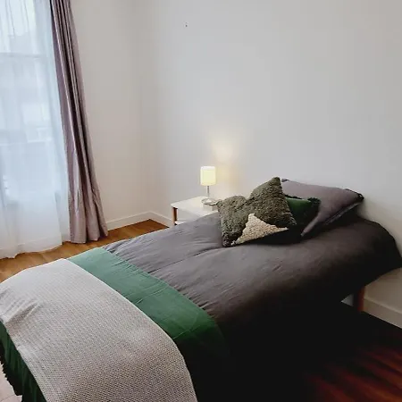 Apartment De